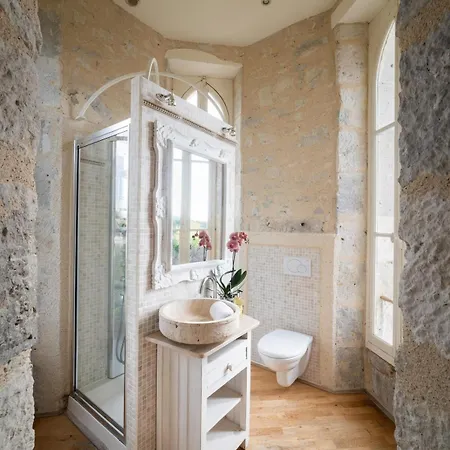 Chateau Lasfargues - Exclusive Fairytale Castle - Pool, Games Room, Holiday home Laugnac